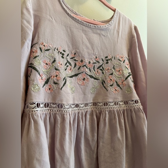 Floral blouse size 6/6x - Picture 2 of 4